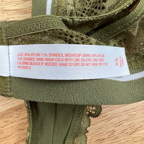 Colsie Women's Lace Olive Green Lace Halter Bralette - XS - NWT - Picture 2 of 6